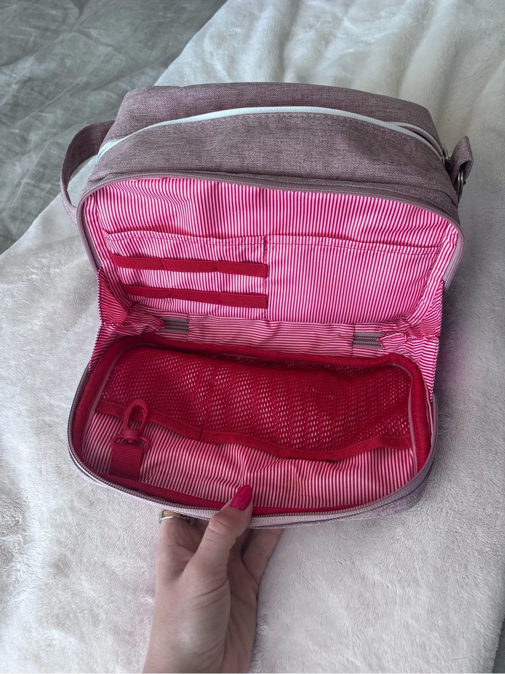 Herschel Dusty Rose Canvas Travel Pouch